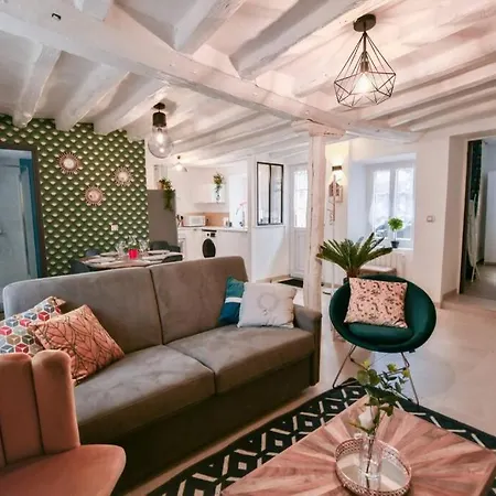 בית נופש Instant Fleury: Maison De Caractere, Jardin Secret *