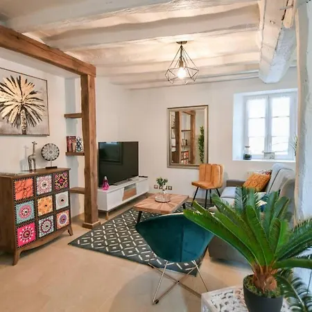 בית נופש Instant Fleury: Maison De Caractere, Jardin Secret ברביזון